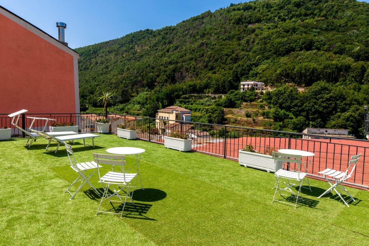 Monca'S House Bed & Breakfast Vietri sul Mare Exterior photo