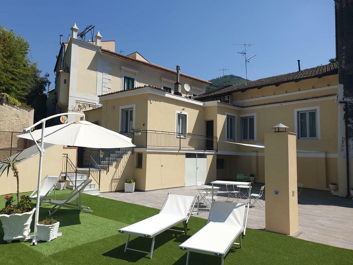 Monca'S House Bed & Breakfast Vietri sul Mare Exterior photo